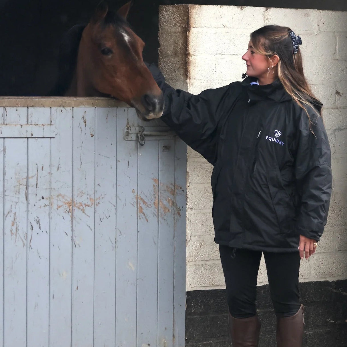 EQUIDRY Women's Thin Fleece Shortie #colour_black-lilac