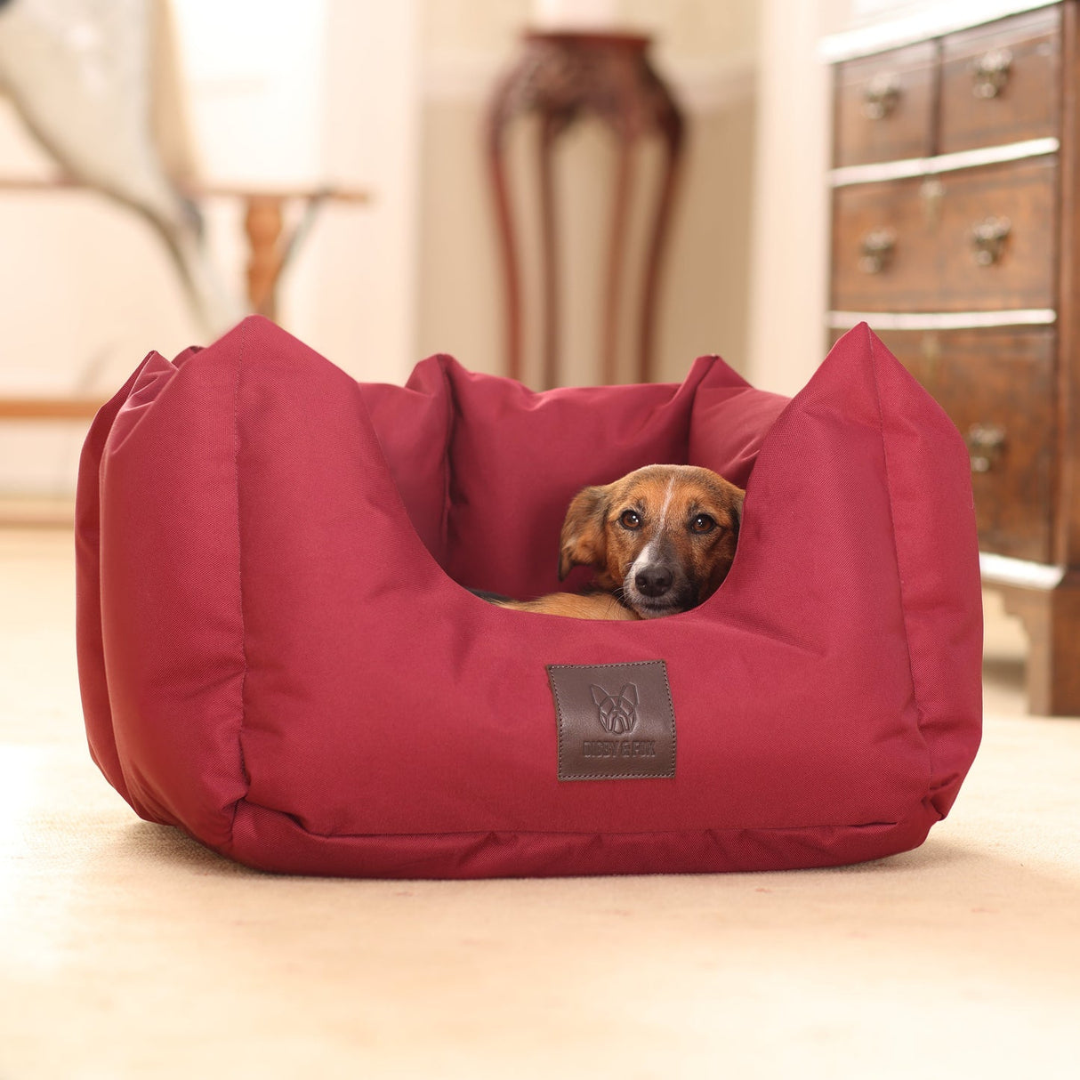 Shires Digby & Fox Nest Dog Bed #colour_maroon