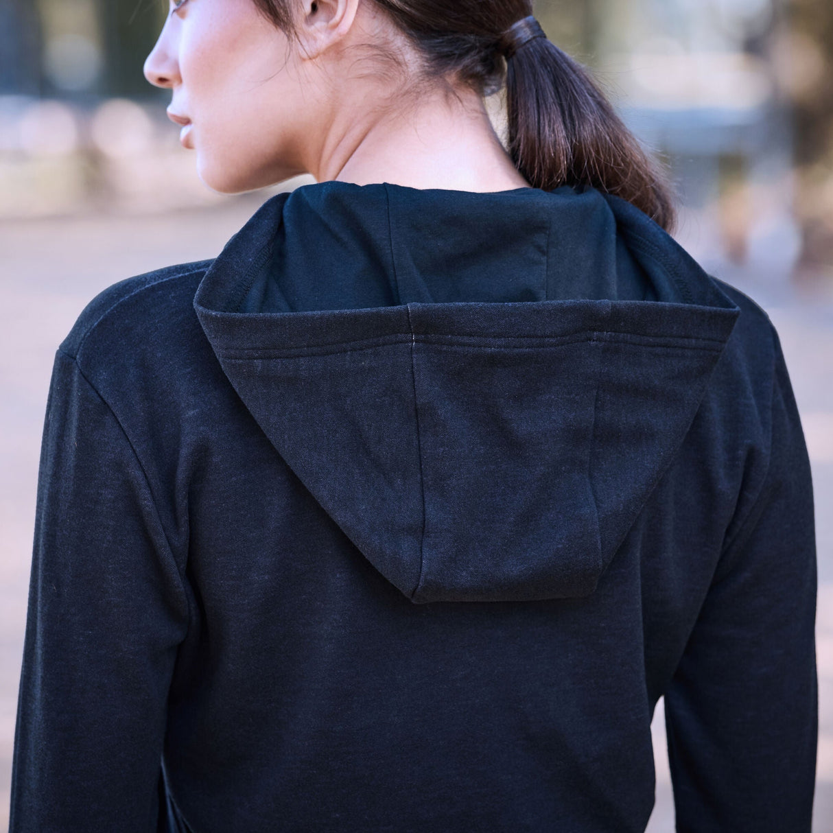 Weatherbeeta Ladies London Layer Long Sleeve Top With Hood #colour_dark-navy-marle