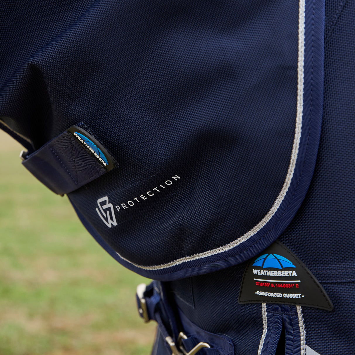 Weatherbeeta Comfitec Ultra 100G Detach-A-Neck Turnout #colour_navy