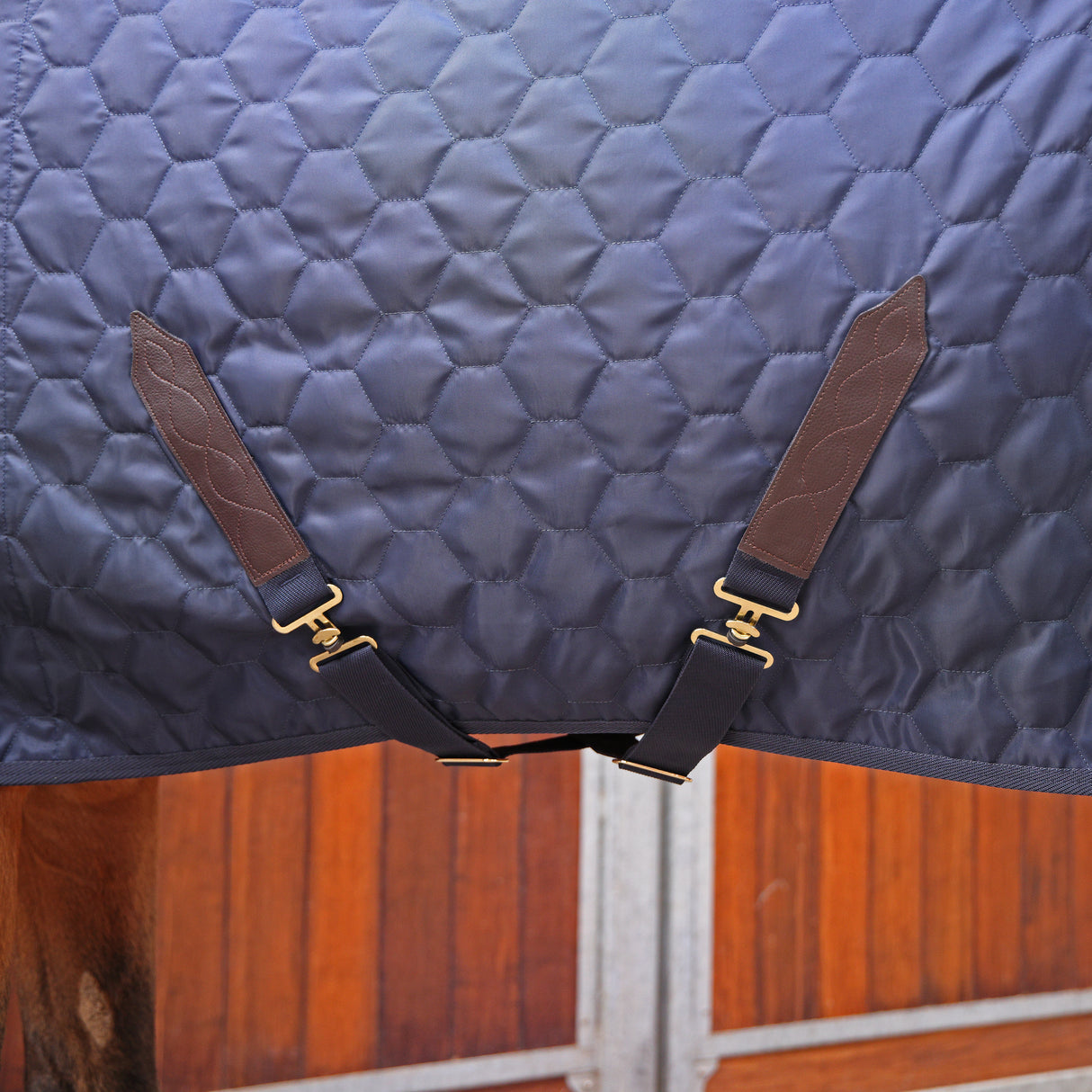 Shires Deluxe Quilted Rug #colour_navy