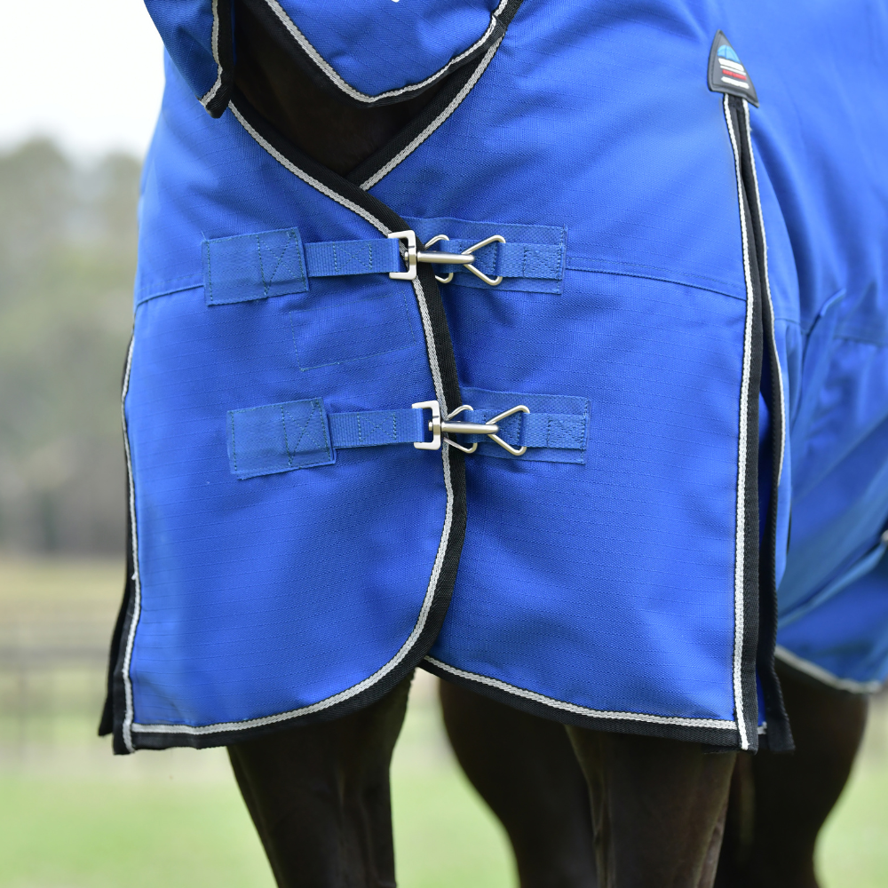 Weatherbeeta Comfitec Essential 220G Combo Turnout #colour_cobalt-black