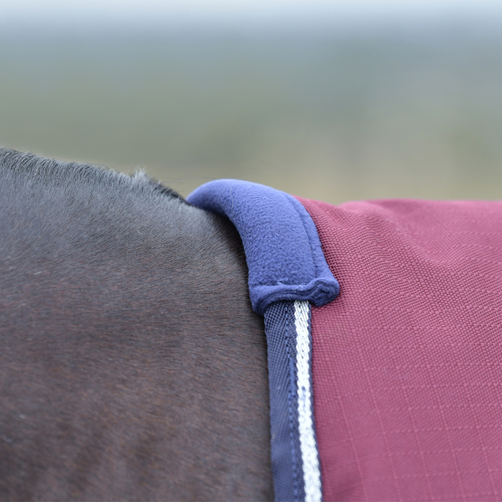 Weatherbeeta Comfitec Essential 220G Turnout #colour_burgundy-navy