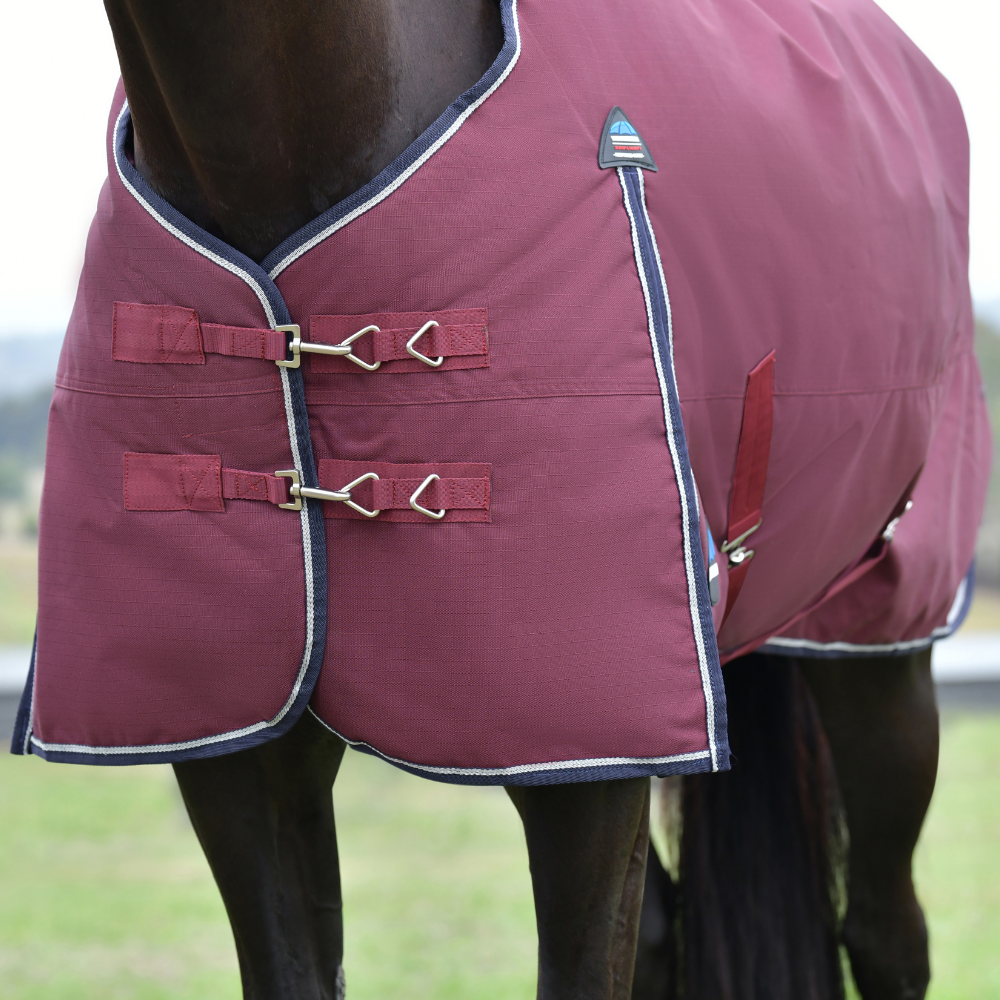 Weatherbeeta Comfitec Essential 50G Turnout #colour_burgundy-navy