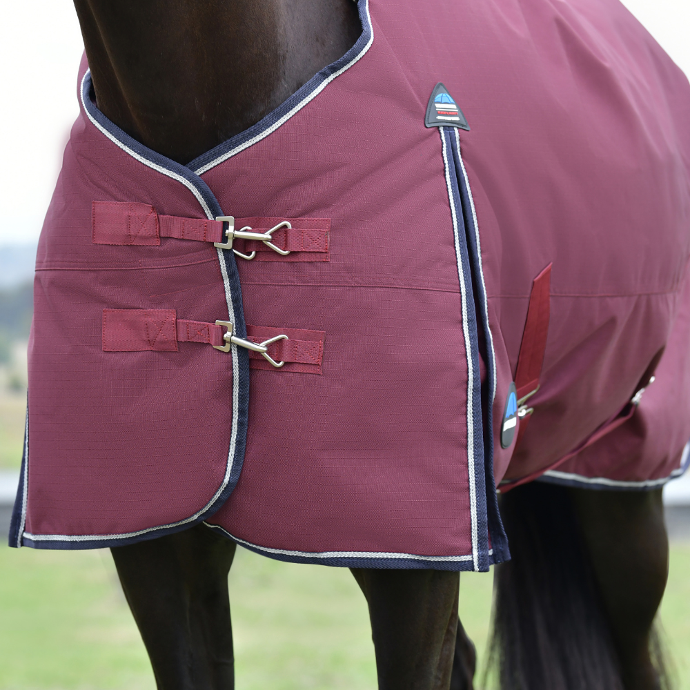 Weatherbeeta Comfitec Essential 220G Turnout #colour_burgundy-navy