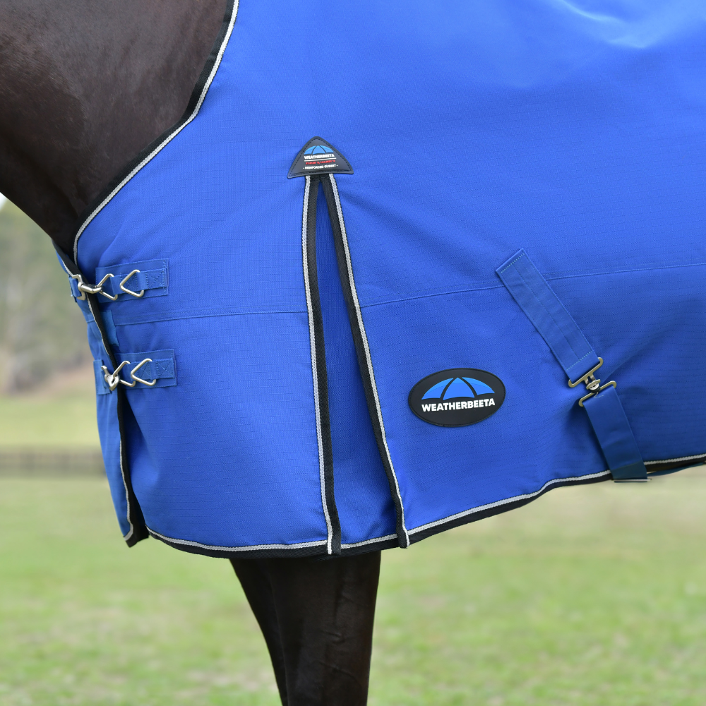 Weatherbeeta Comfitec Essential 220G Turnout #colour_cobalt-black