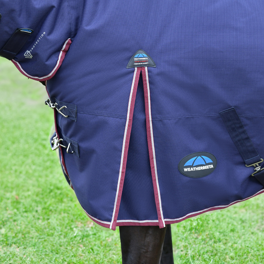 Weatherbeeta Comfitec Essential 220G Combo Turnout #colour_navy-burgundy