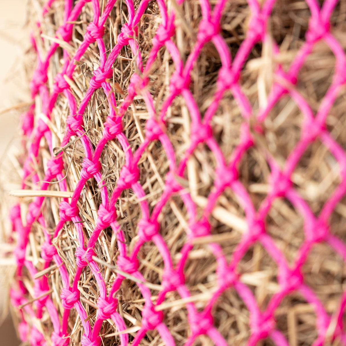 Hy Equestrian Slow Flow XL Haynet #colour_pink