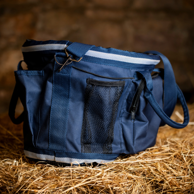 Horseware Ireland Newmarket Grooming Bag #colour_whitney-navy