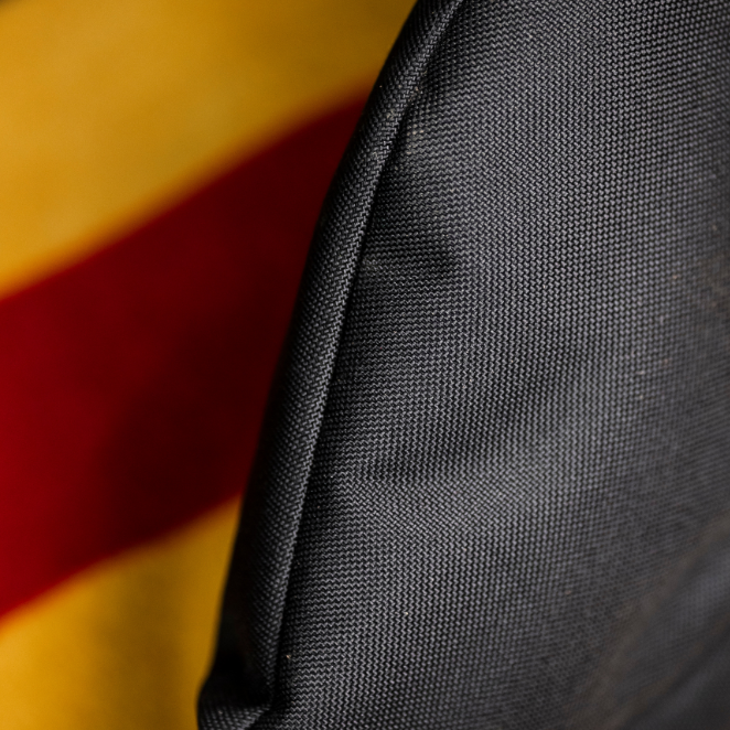 Horseware Ireland Newmarket Dog Bed #colour_whitney-gold