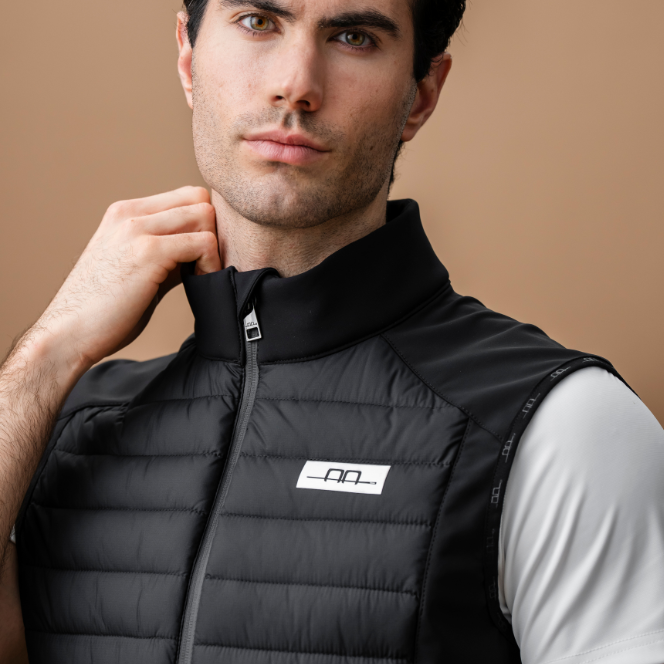 Alessandro Albanese Men's Kari Gilet #colour_core-black