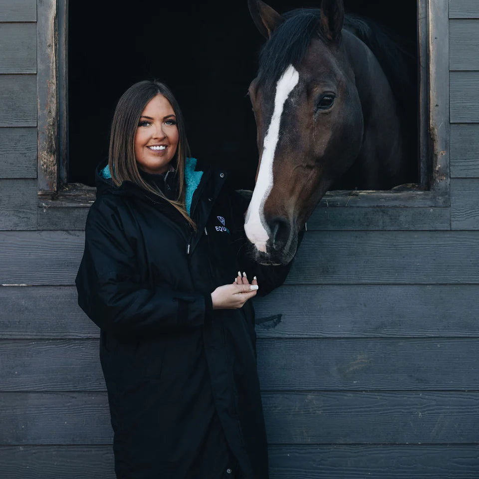 EQUIDRY Women's Thick Fleece Evolution Fixed Hood #colour_black-turquoise