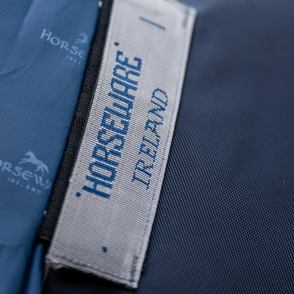 Horseware Ireland Rambo Supreme 1680D Turnout Plus 50g #colour_navy-thunderstorm-grey-silver