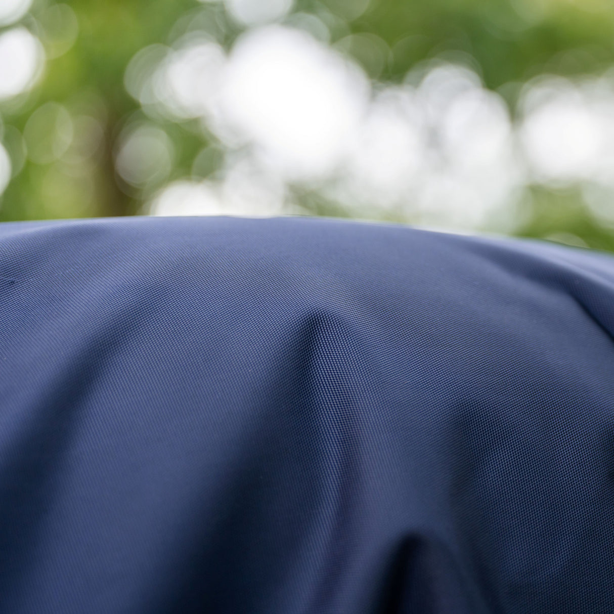 Horseware Ireland Rambo 1680D 100g Turnout Rug #colour_navy-thunderstorm-grey-silver