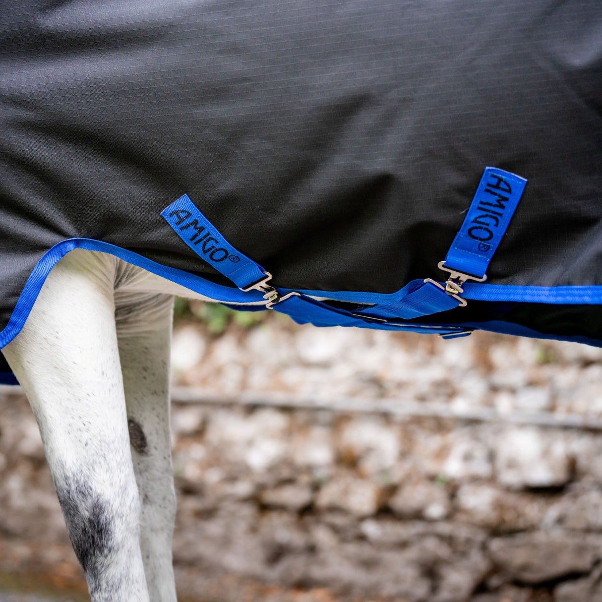 Horseware Ireland Amigo Ripstop 900D Plus 0g Pony Turnout Rug #colour_black-classic-blue