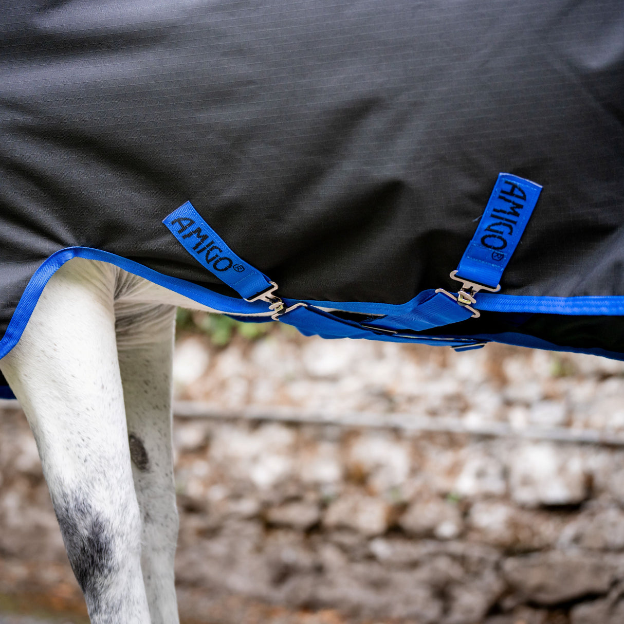 Horseware Ireland Amigo Ripstop 900D 50g Pony Turnout Rug #colour_black-classic-blue