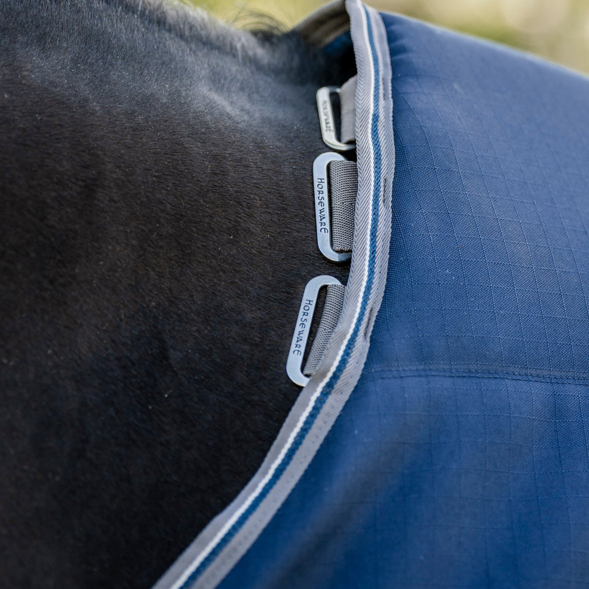 Horseware Ireland Rambo Optimo Stable Rug Heavy 400g #colour_navy-thunderstorm-grey-silver