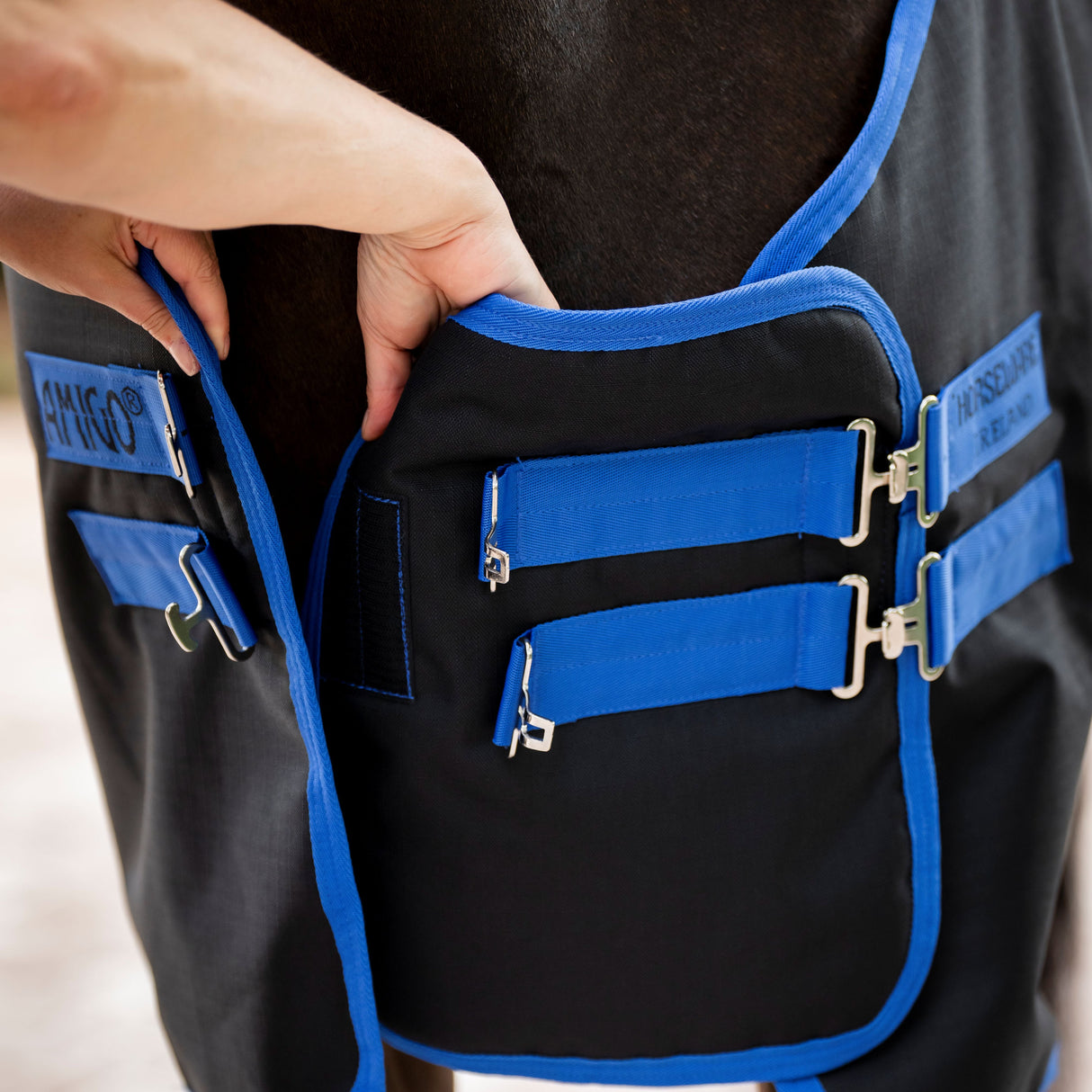 Horseware Ireland Amigo Straight Front Chest Extender #colour_black-classic-blue