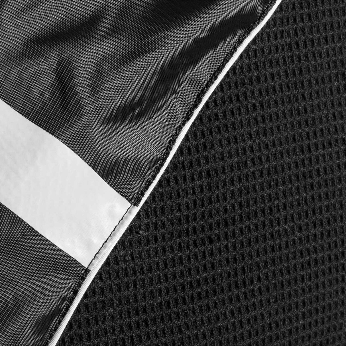 Equestro Waffle Fabric Box Rug #colour_black