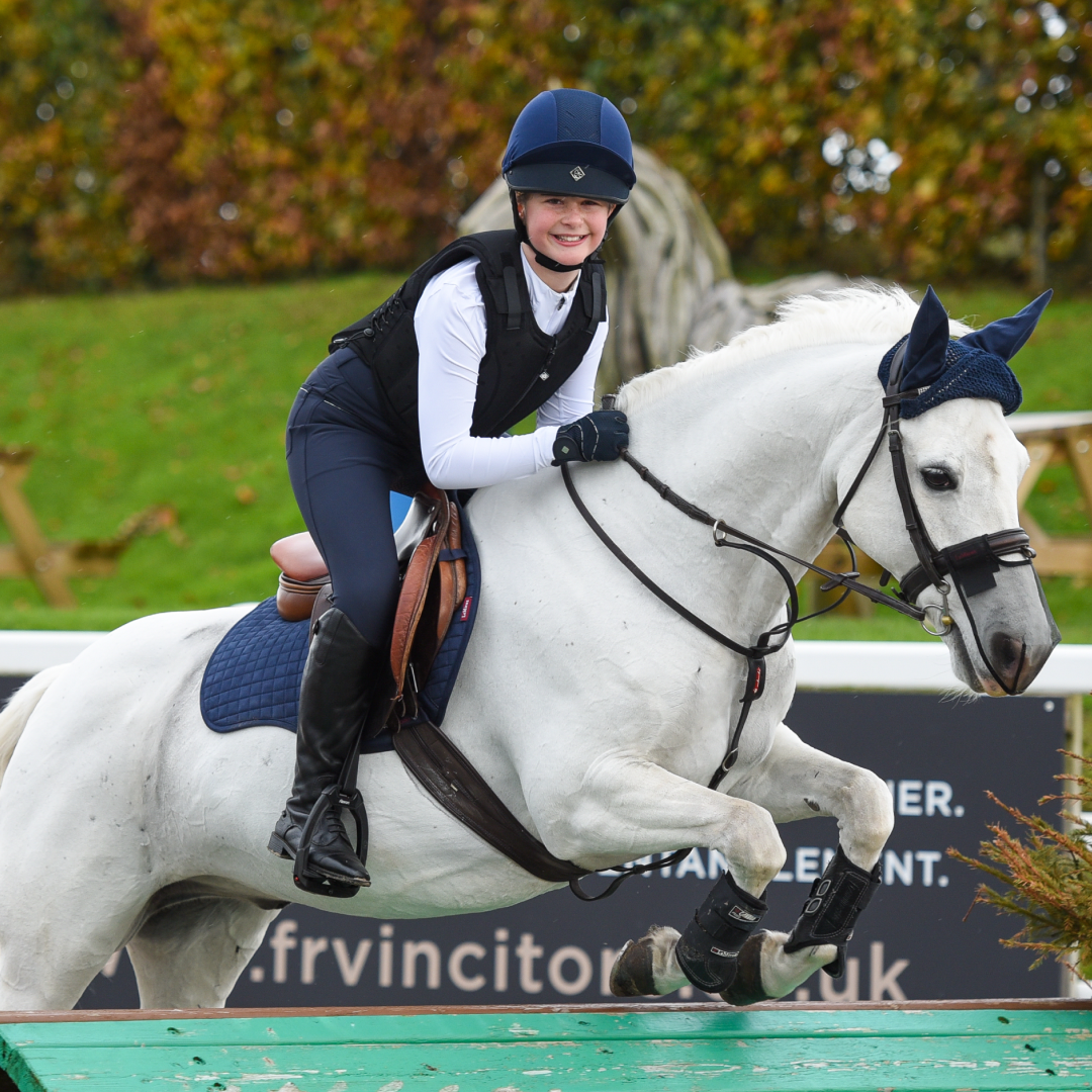 Charles Owen KONTOR Children's Body Protector