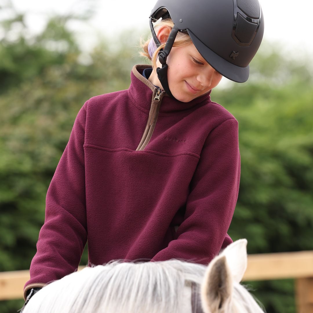 Shires Aubrion Core Young Rider Half Zip Fleece #colour_maroon