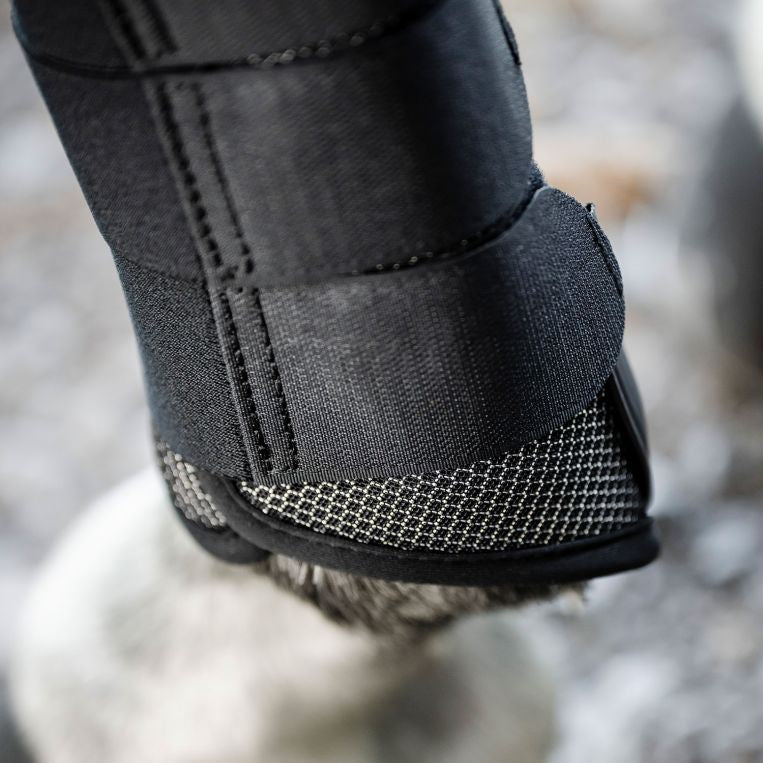 Horseware Ireland Pro Bamboo Brushing Boots #colour_black-black