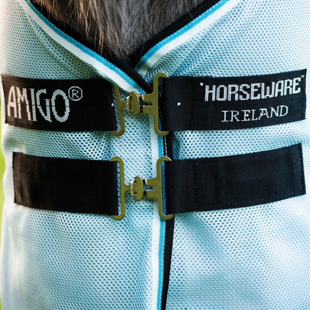 #colour_azure-blue-black-white-blue