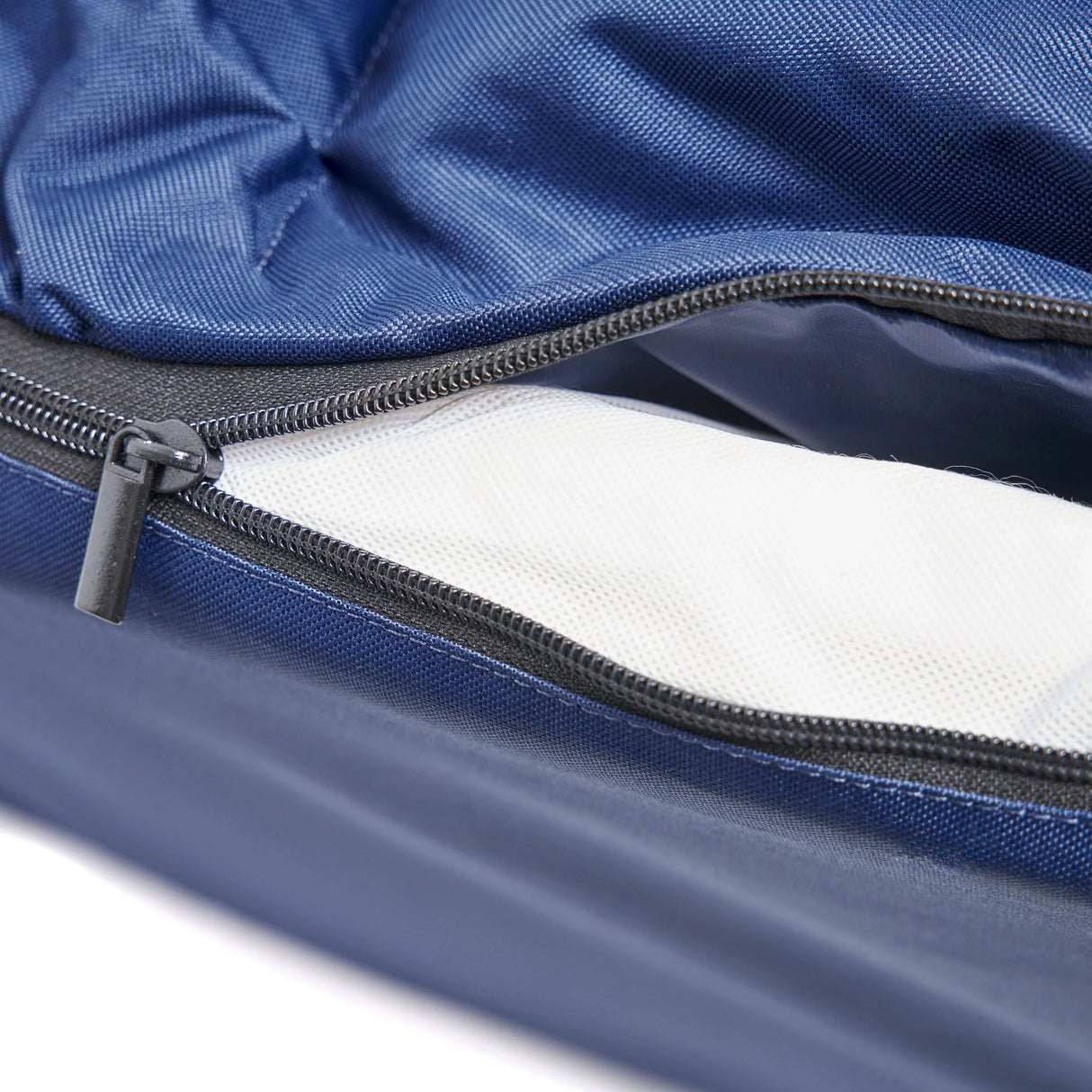 Shires Digby & Fox Nest Dog Bed #colour_navy