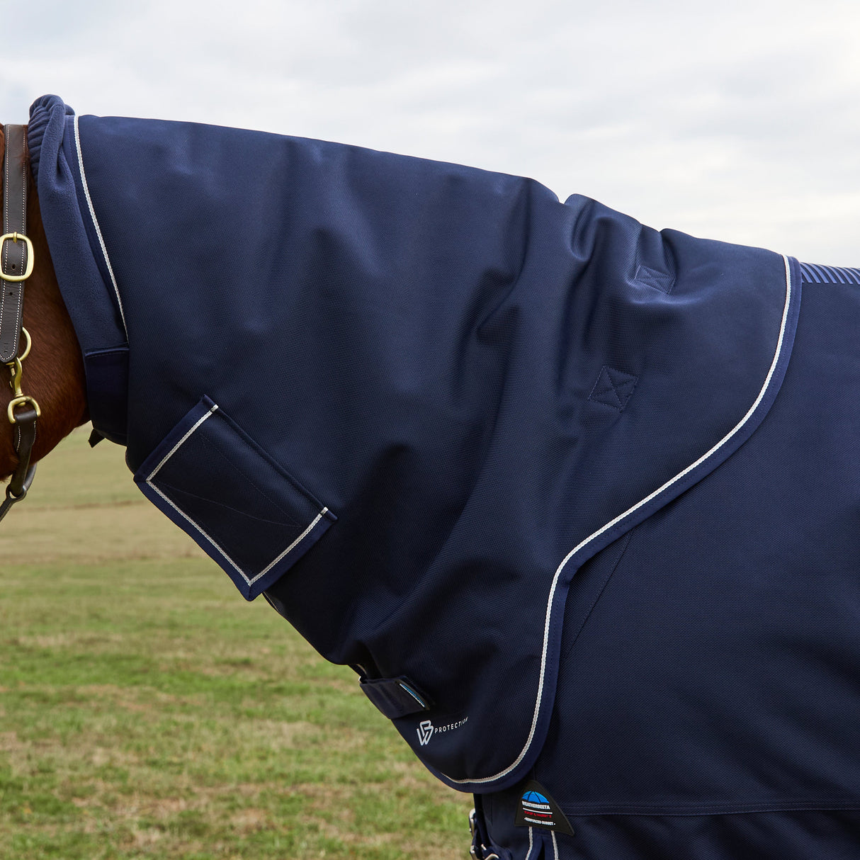 Weatherbeeta Comfitec Ultra 100G Detach-A-Neck Turnout #colour_navy