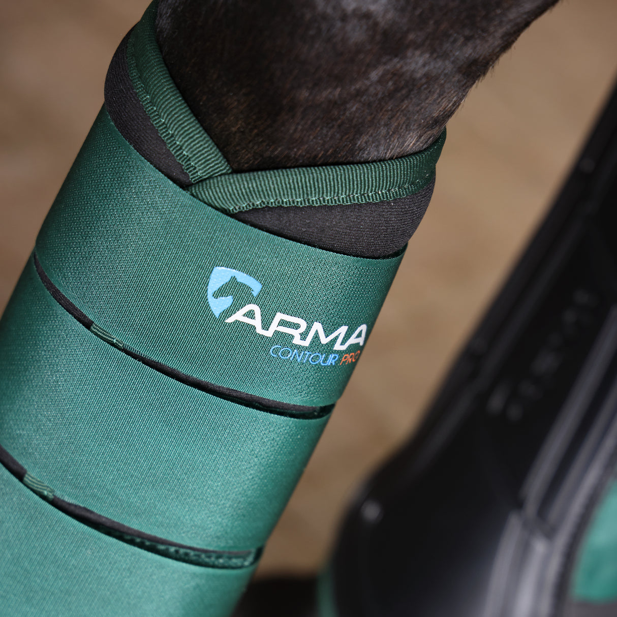 Shires ARMA Contour Pro Brushing Boots #colour_green