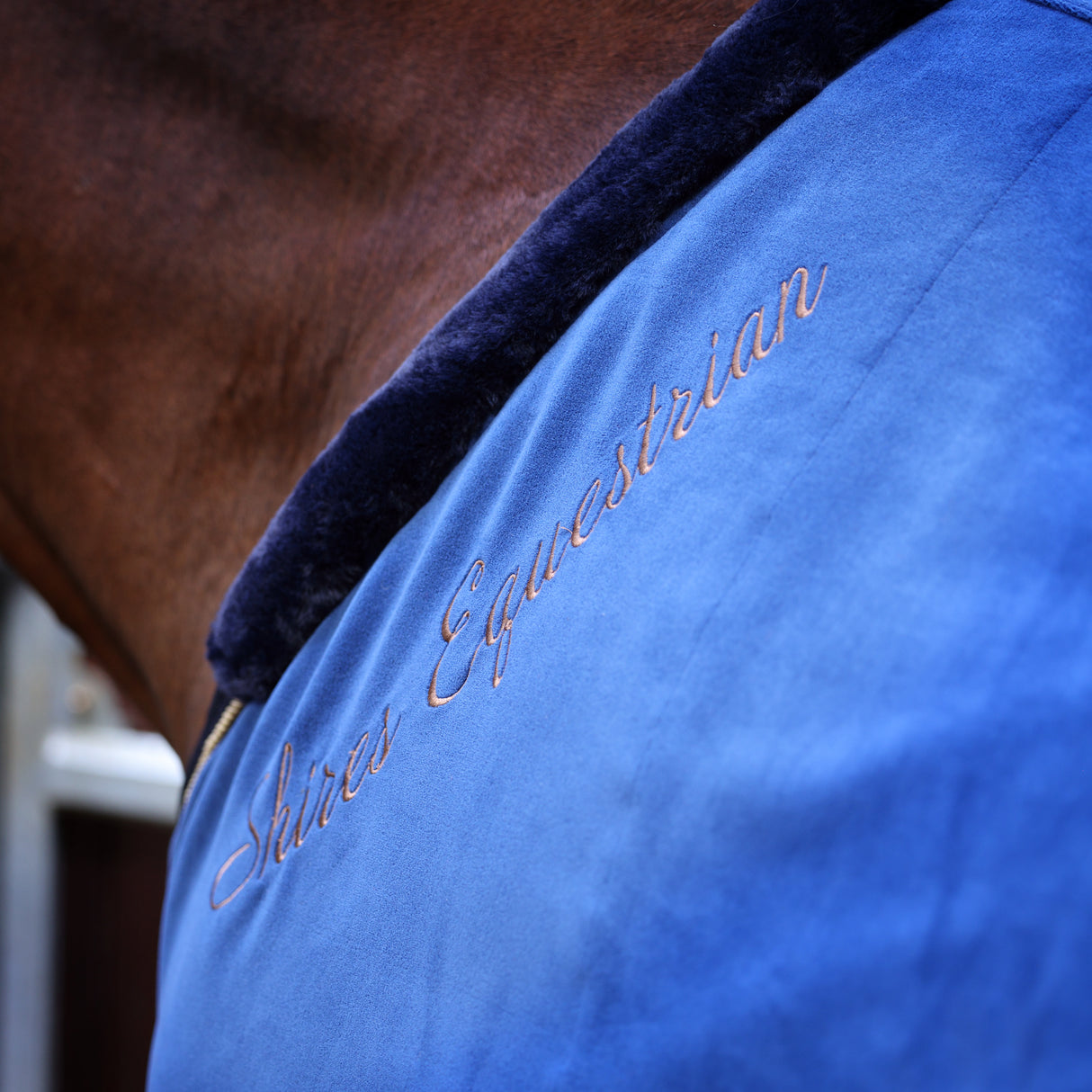 Shires Deluxe Fleece Show Rug #colour_navy