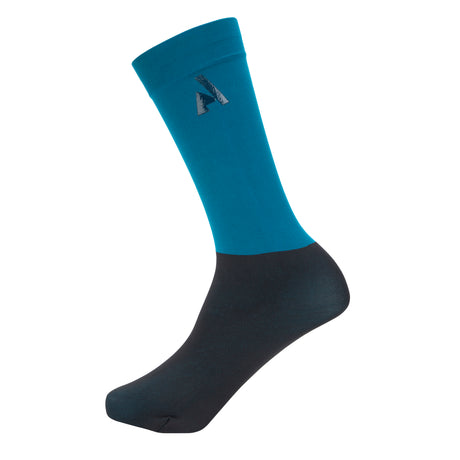 Shires Aubrion Young Rider React Performance Socks #colour_kingfisher