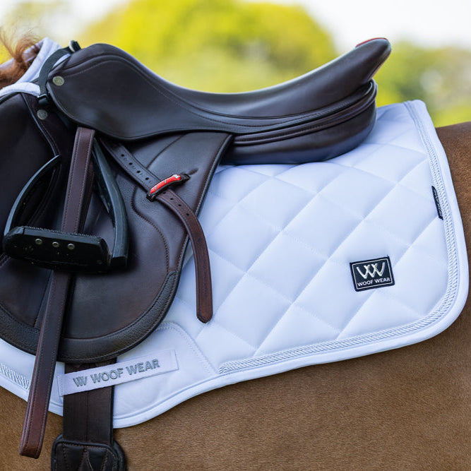 Woof Wear Vision Aura Close Contact Saddle Pad #colour_white