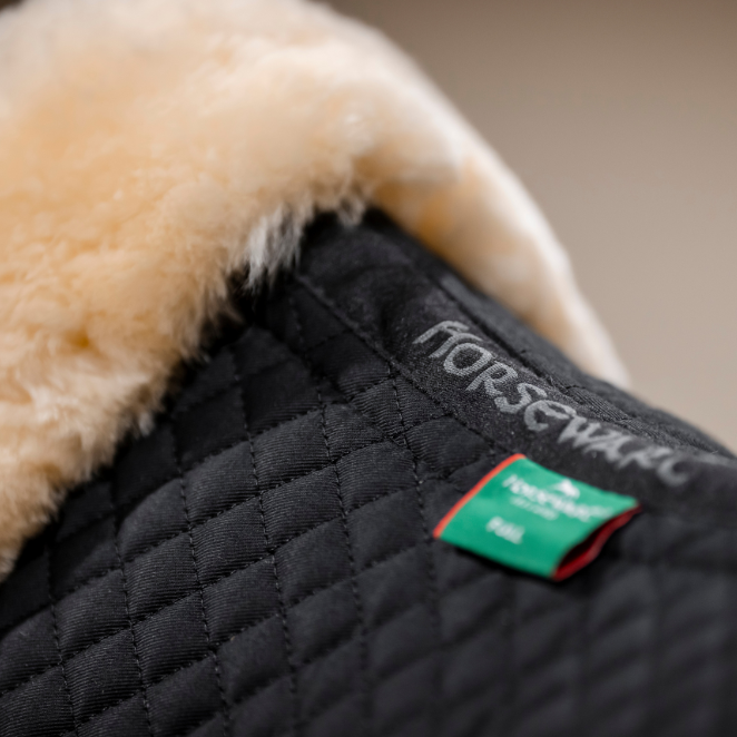 Horseware Ireland Sheepskin Halfpad #colour_black-natural
