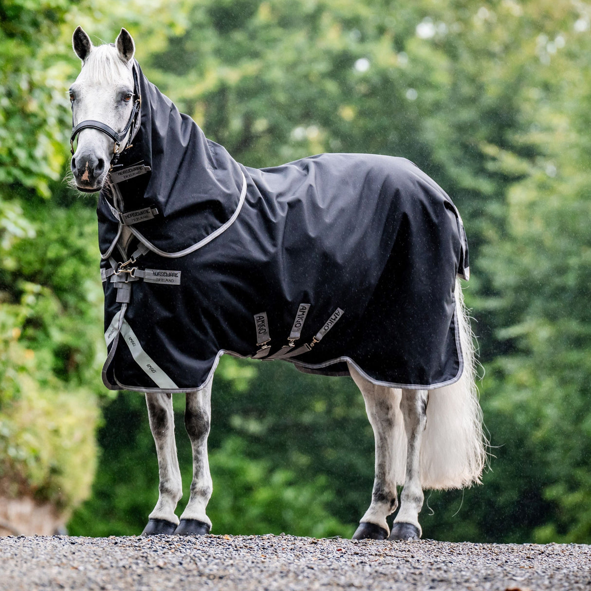 Horseware Ireland Amigo 1200D Plus 50g Turnout Rug #colour_black-titanium-grey-silver