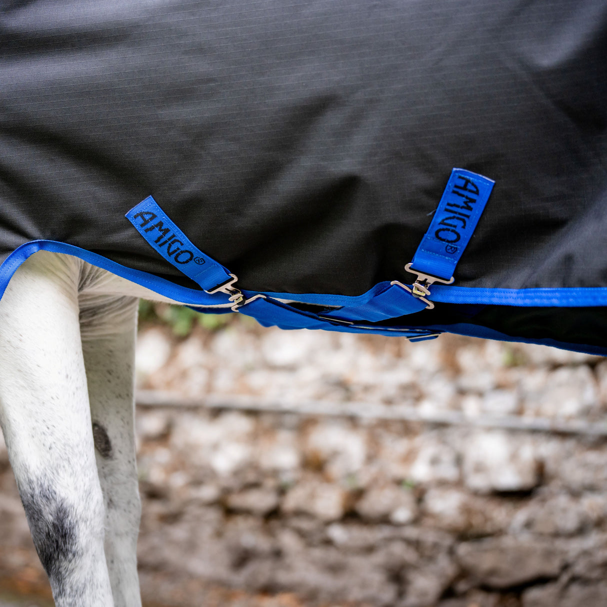 Horseware Ireland Amigo Ripstop 900D Plus 200g Pony Turnout Rug #colour_black-classic-blue