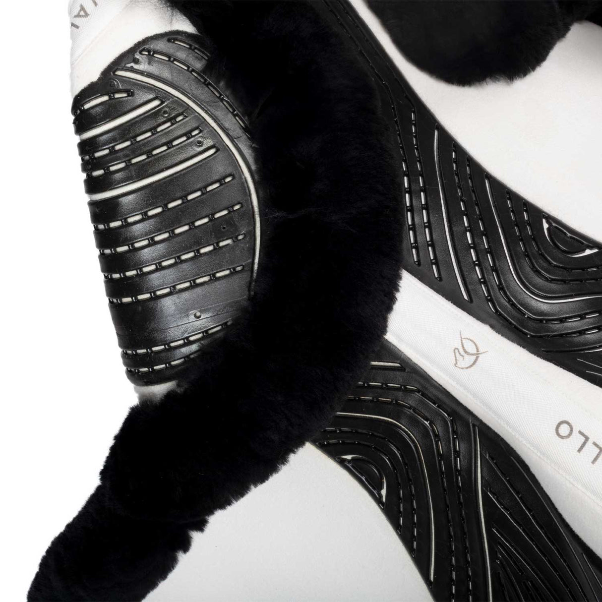 Acavallo Saddle Pad JS-S CW-CS Cut-Out Numnah Twin Sided Gel Grip #colour_white-black