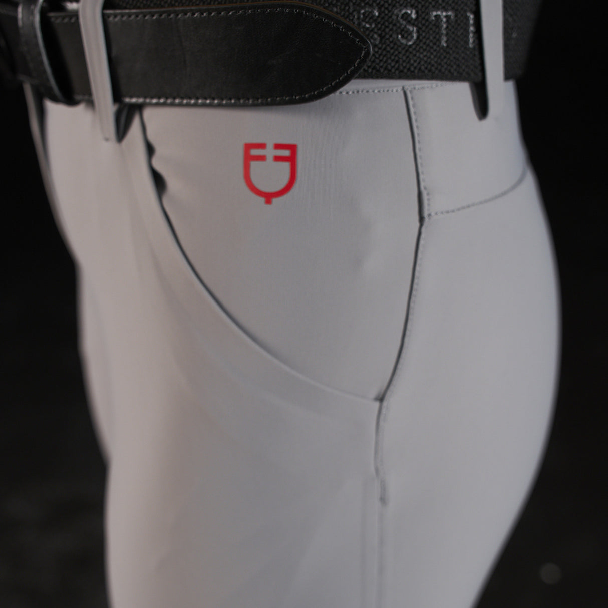 Equestro Ridertechnology women's slim fit breeches heat-sealed seams
