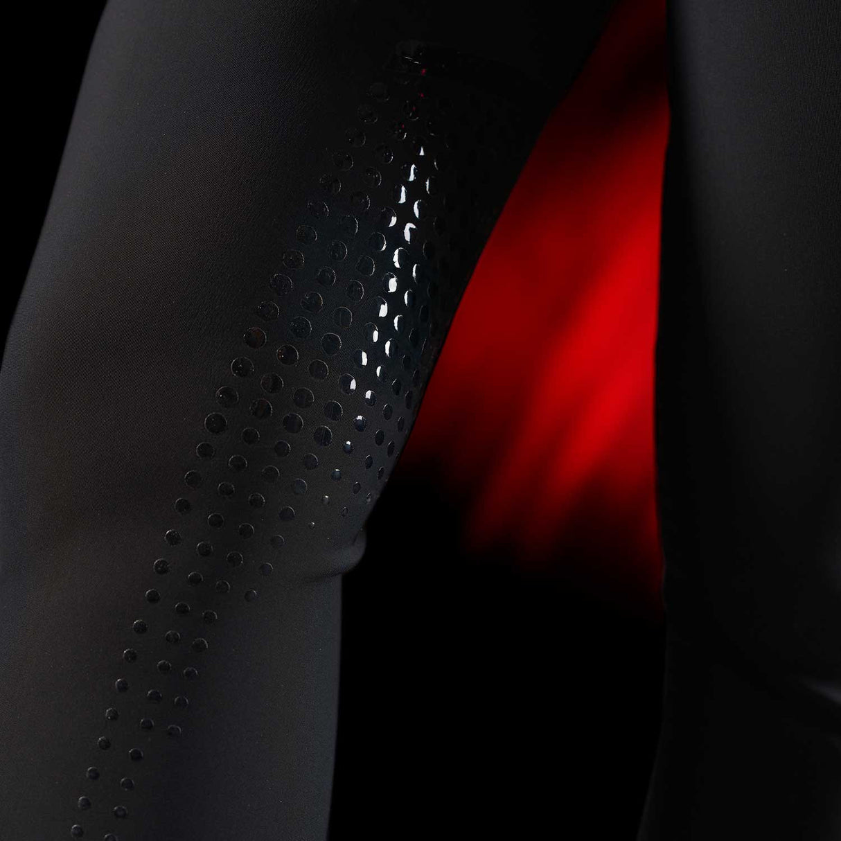 Equestro Ridertechnology women's slim fit breeches heat-sealed seams