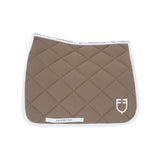 Dressage saddle pad with diamond quilting