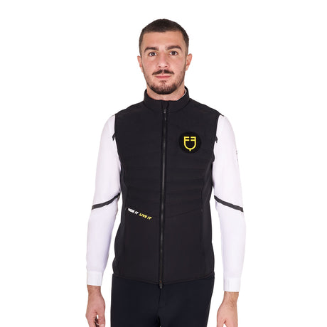 Equestro Men's Slim Fit Sleeveless Jacket In Technical Fabric #colour_black