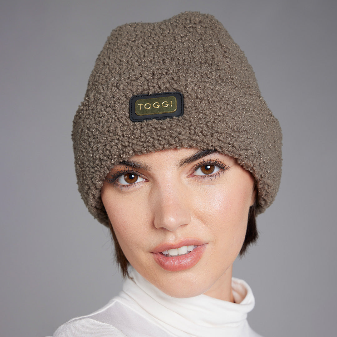 Toggi Easterly Fleece Hat #colour_truffle