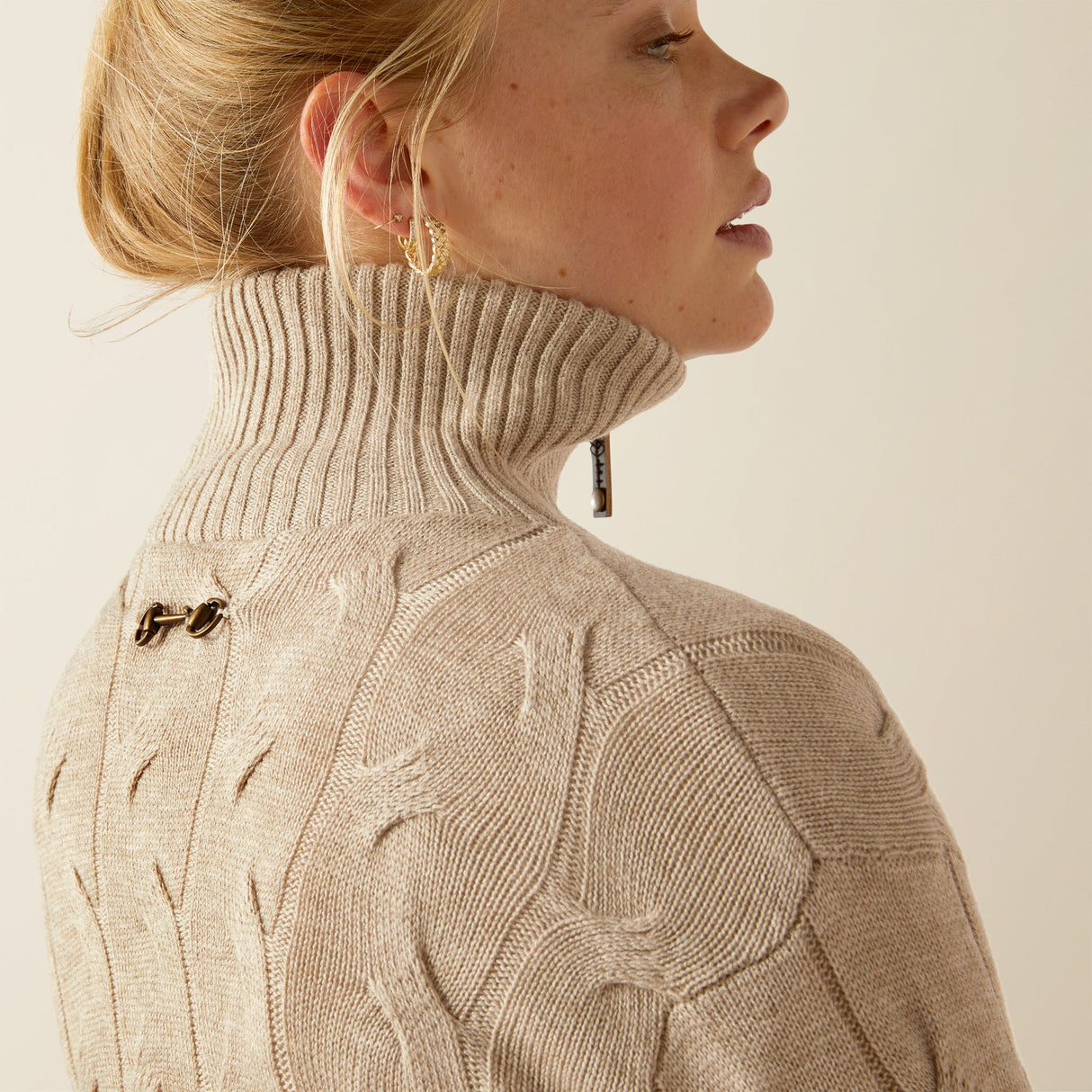 Ariat Women's Alamere 1/2 Zip Sweater #colour_beige