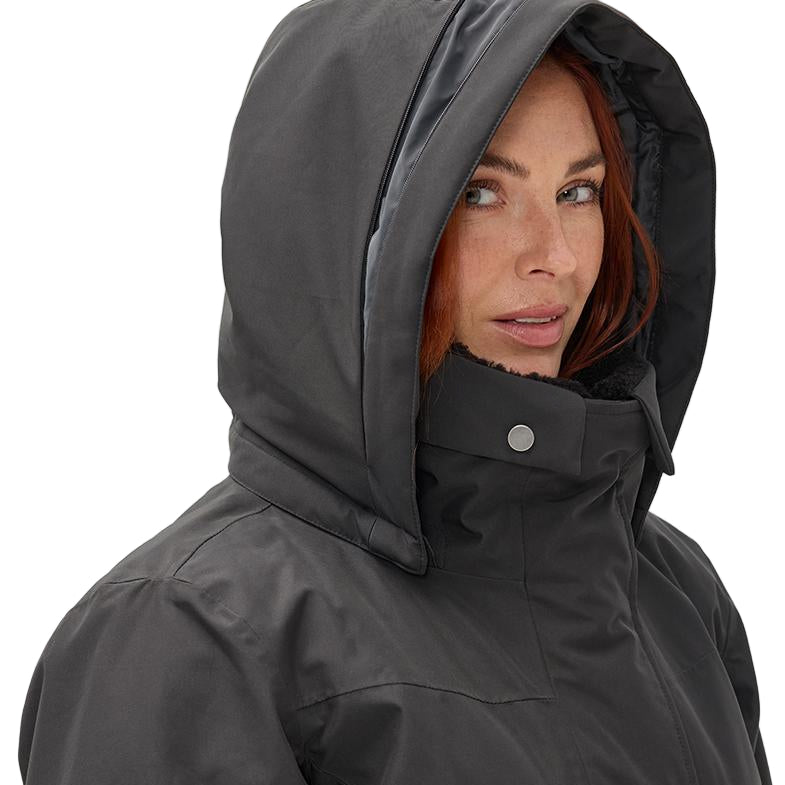 Mountain Horse Royal Saga Coat #colour_black