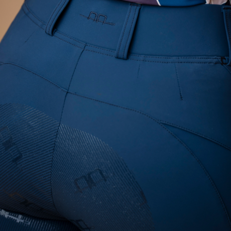 Alessandro Albanese Fina Full Seat Hybrid Breech #colour_core-navy