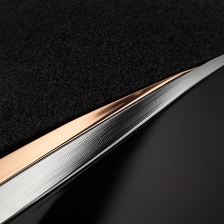 Charles Owen Hyda Sparkly riding hat in Black Gloss/Rose Gold, close-up of the sparkly top and rose gold trim