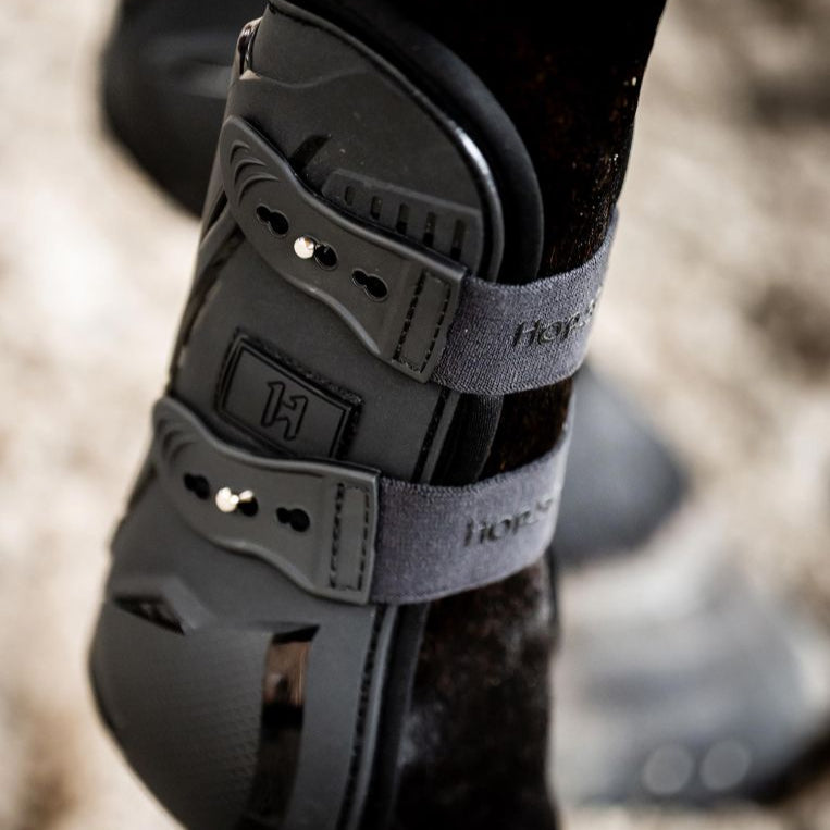 Horseware Ireland Classic Tendon Boots #colour_black-black